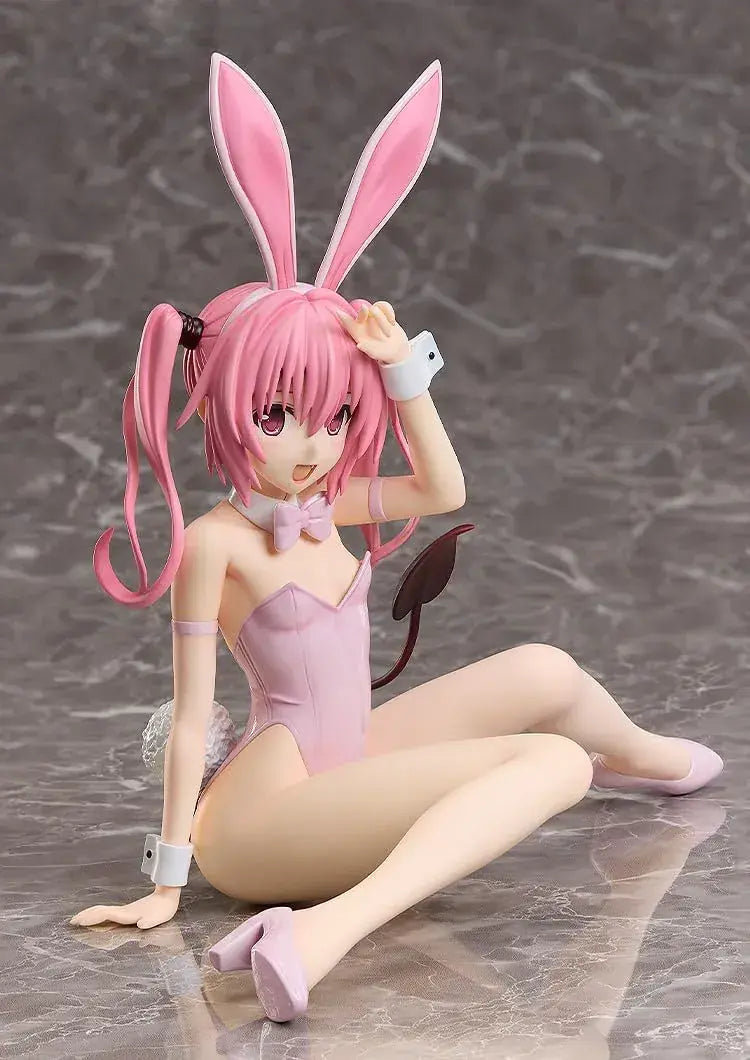 Freeing Nana Asta Deviluke Bunny Ver Figure 1 4 Scale Painted