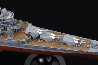 Fujimi 1-700 Japanese Navy Heavy Cruiser Kumano Plastic Model