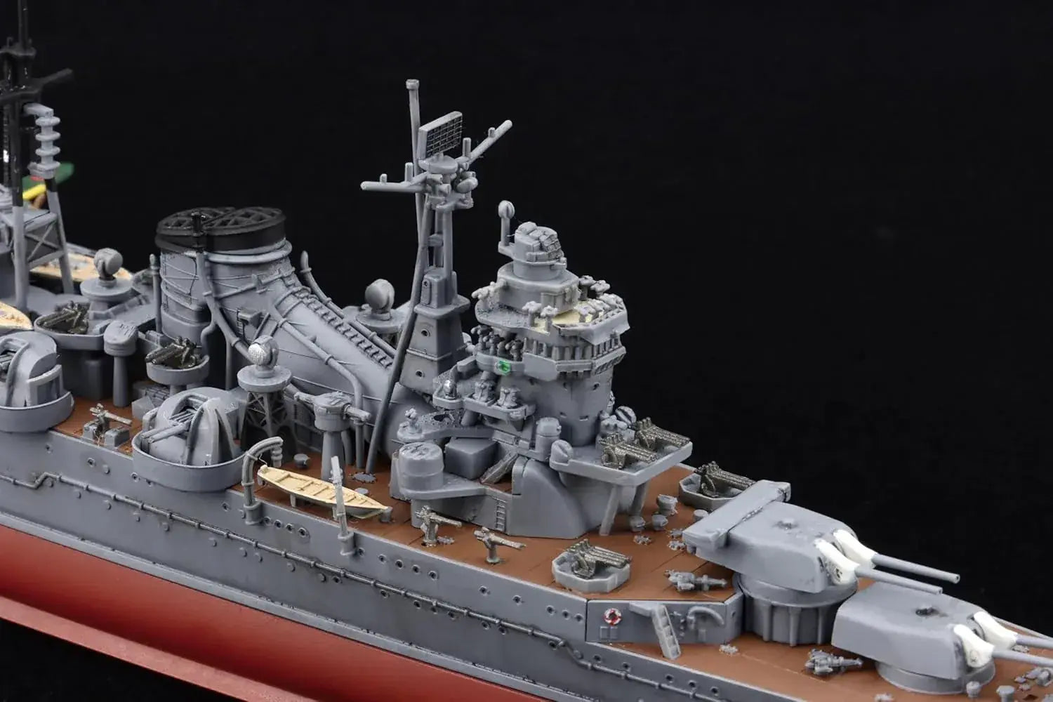 Fujimi 1/700 Japanese Navy Heavy Cruiser Suzuya Plastic Model