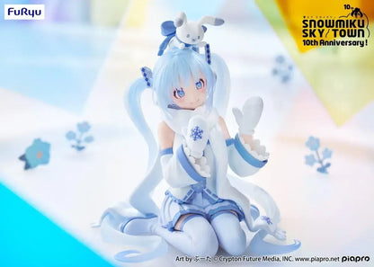 Furyu Noodle Stopper Figure Snow Miku Sky Town 10th Edition