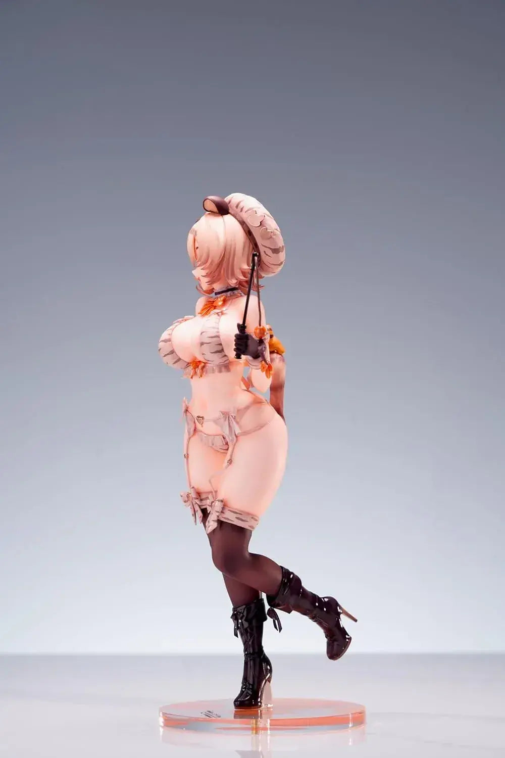 Gal.V Migu chan Deluxe 1 6 Scale PVC ABS Figure