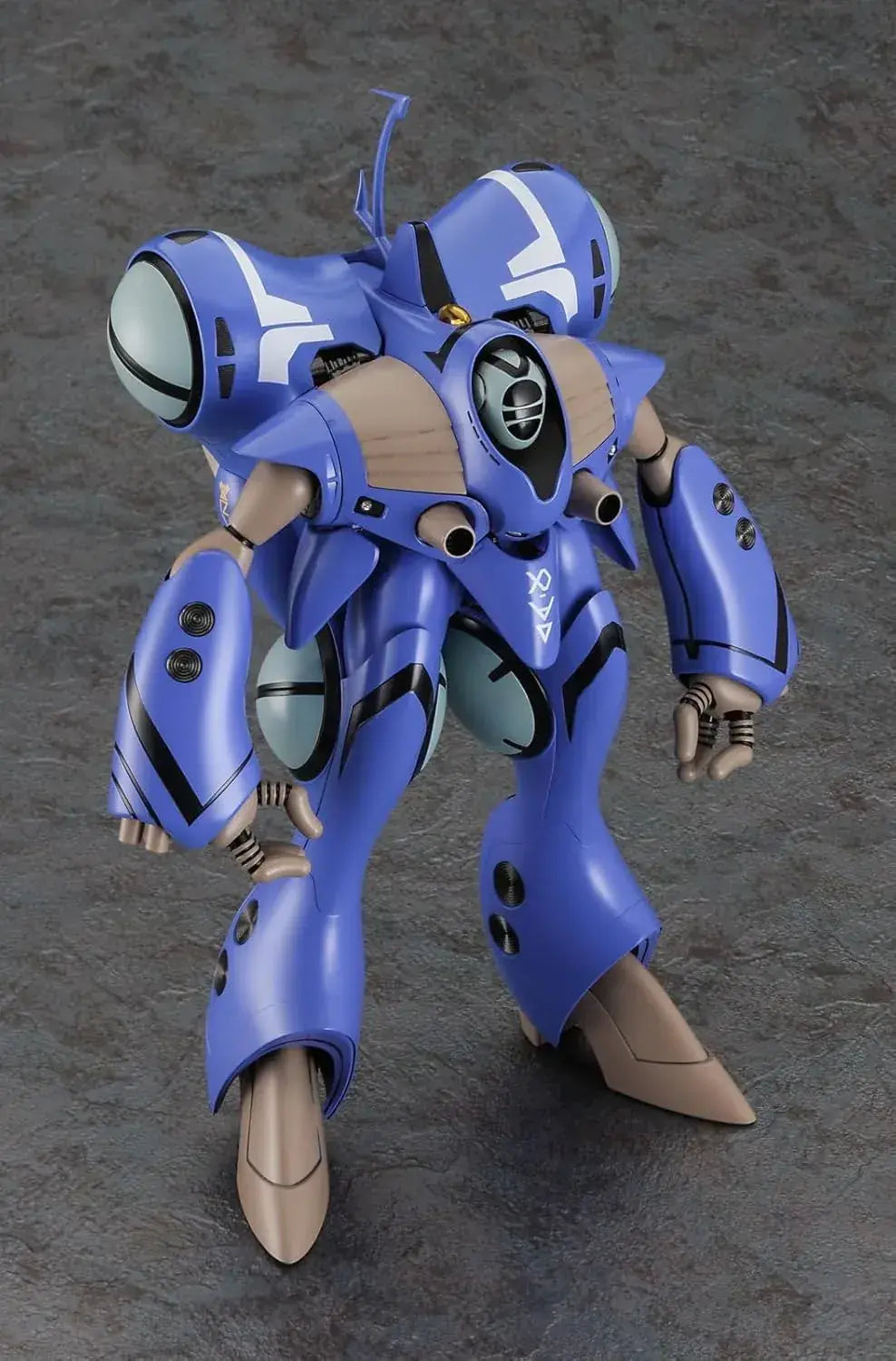 Hasegawa Macross Quadran Roh Max 172 Scale Plastic Model