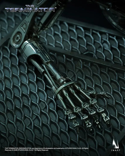 Inart Terminator T800 Endoskeleton 1 6 Scale Collectible Figure
