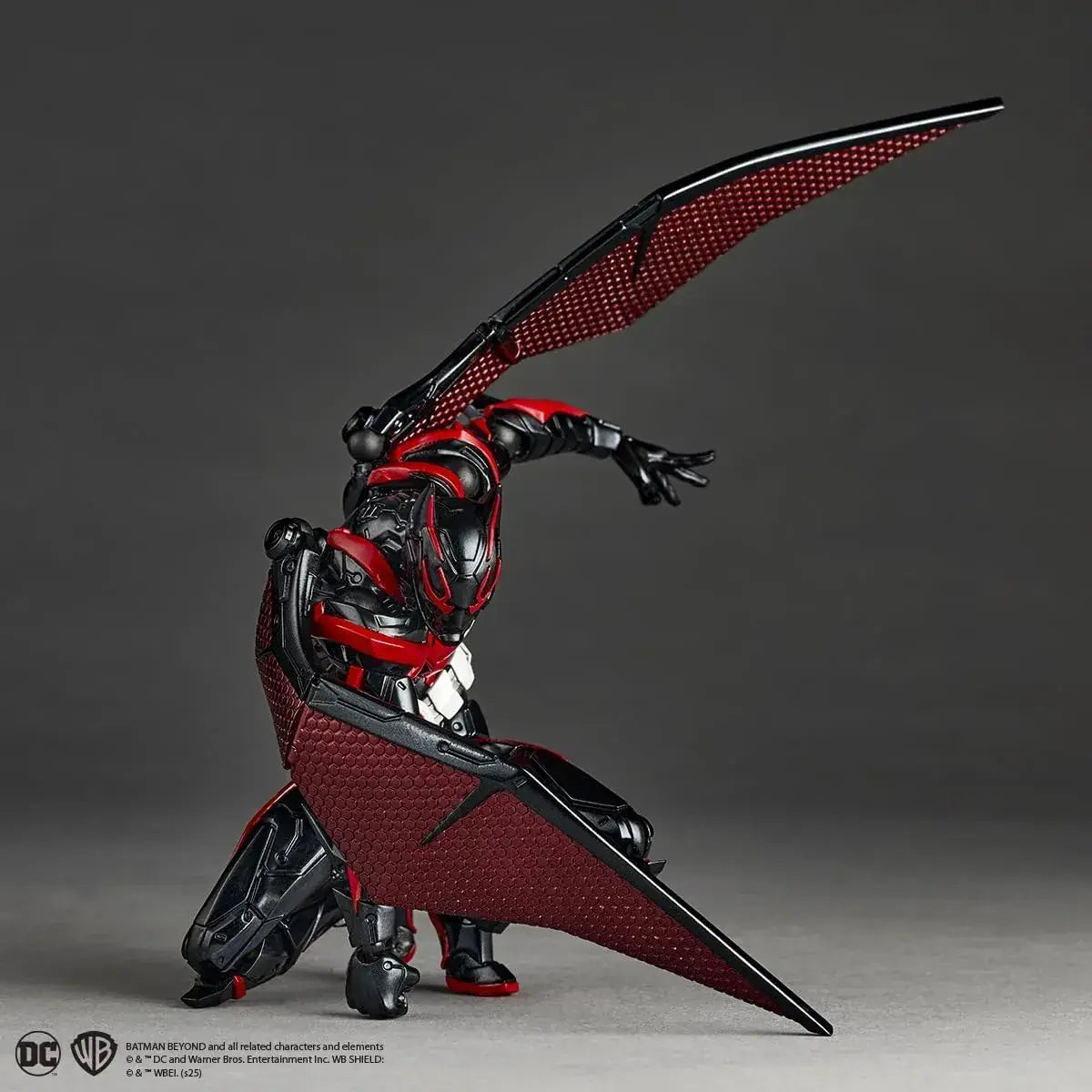 Kaiyodo Revoltech Amazing Yamaguchi Batman Beyond Action Figure