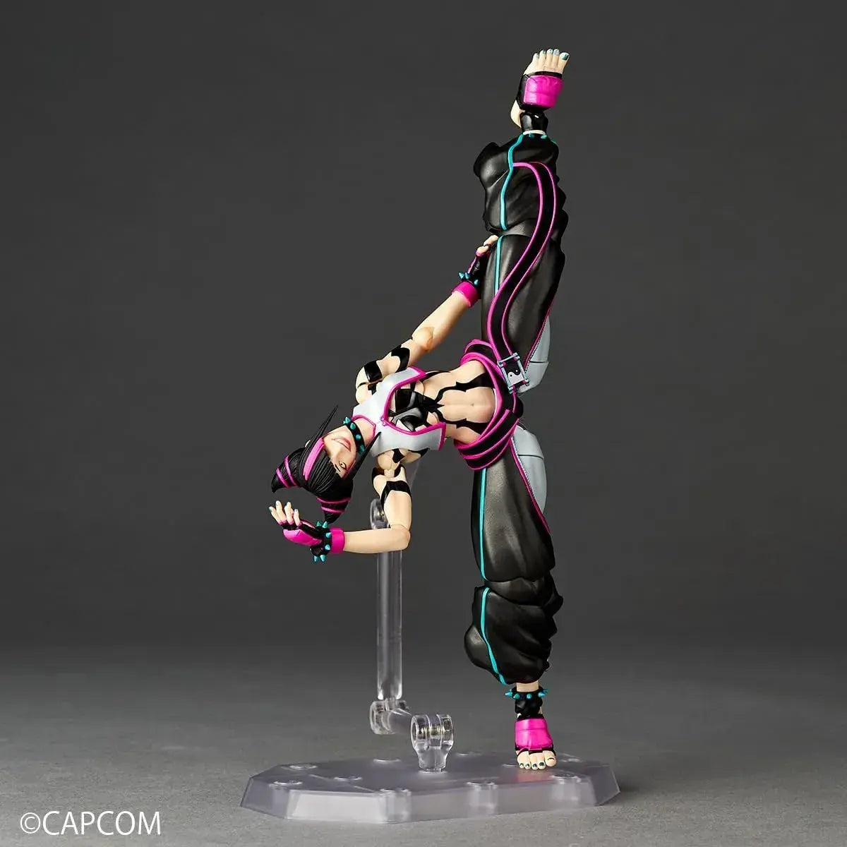 Kaiyodo Revoltech Street Fighter 6 Juri Action Figure