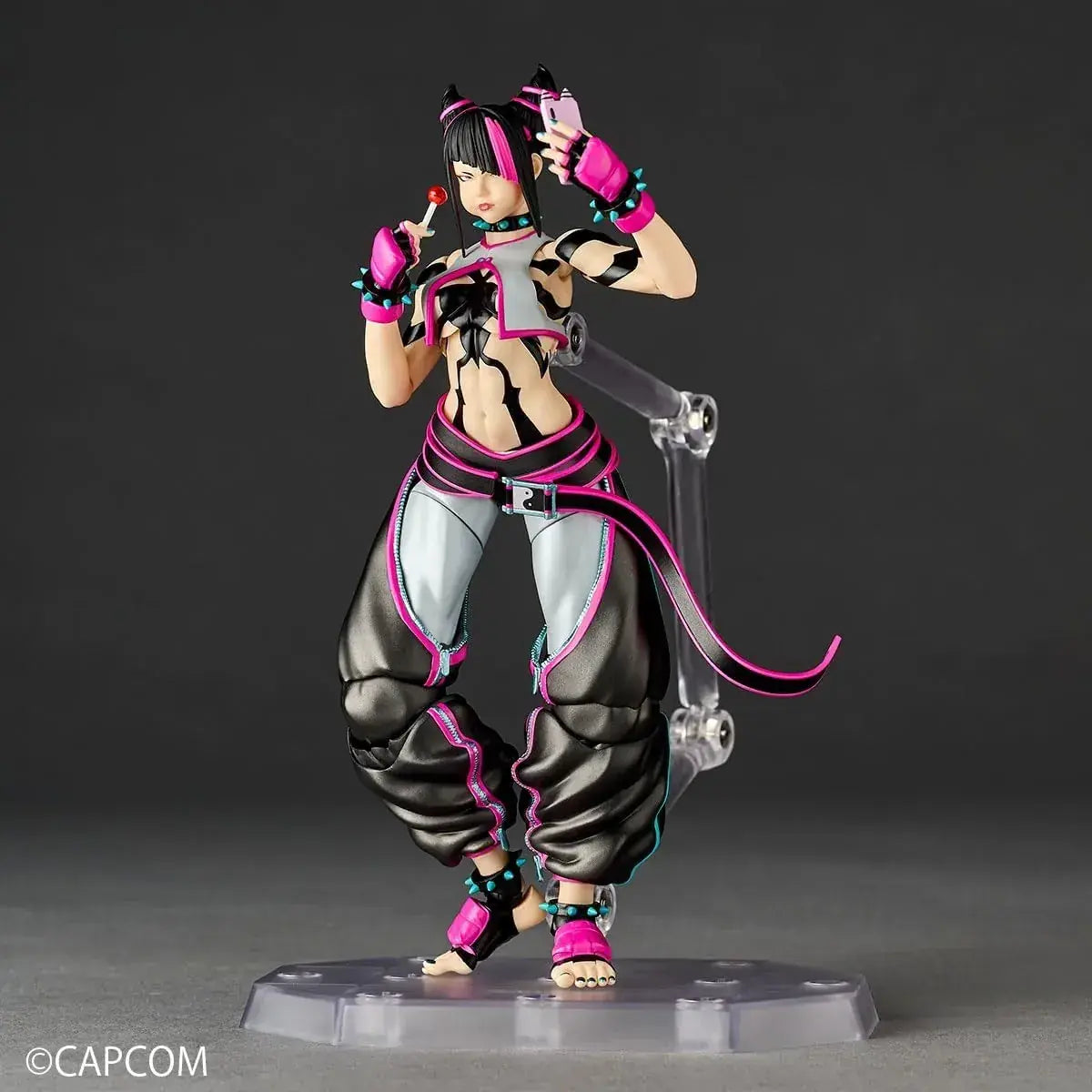 Kaiyodo Revoltech Street Fighter 6 Juri Action Figure