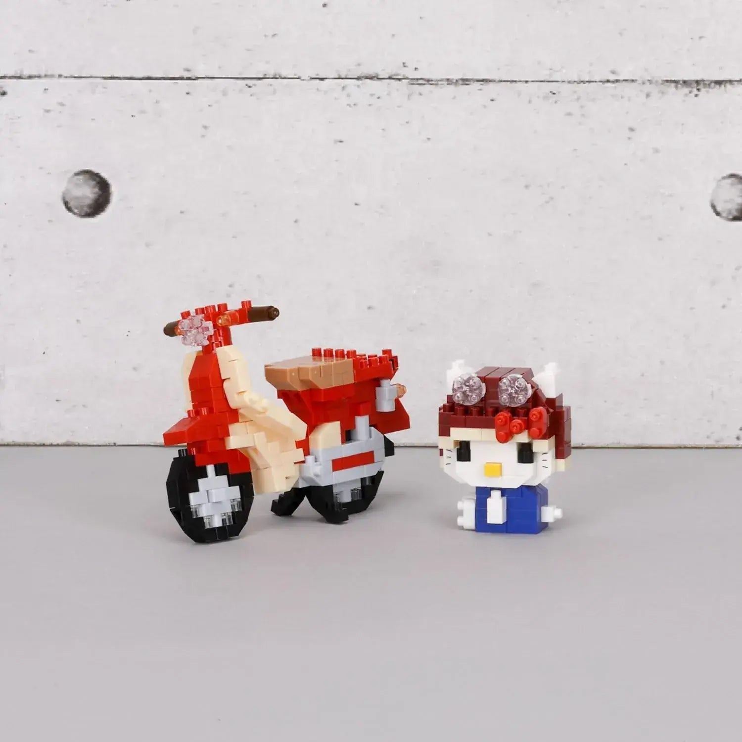 Kawada Nano Block Hello Kitty and Honda Super Cub Model Set