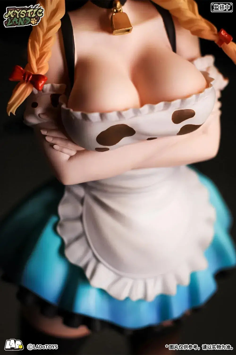 Lado Toys Daisy Taurus Waitress 112 Scale PVC Figure