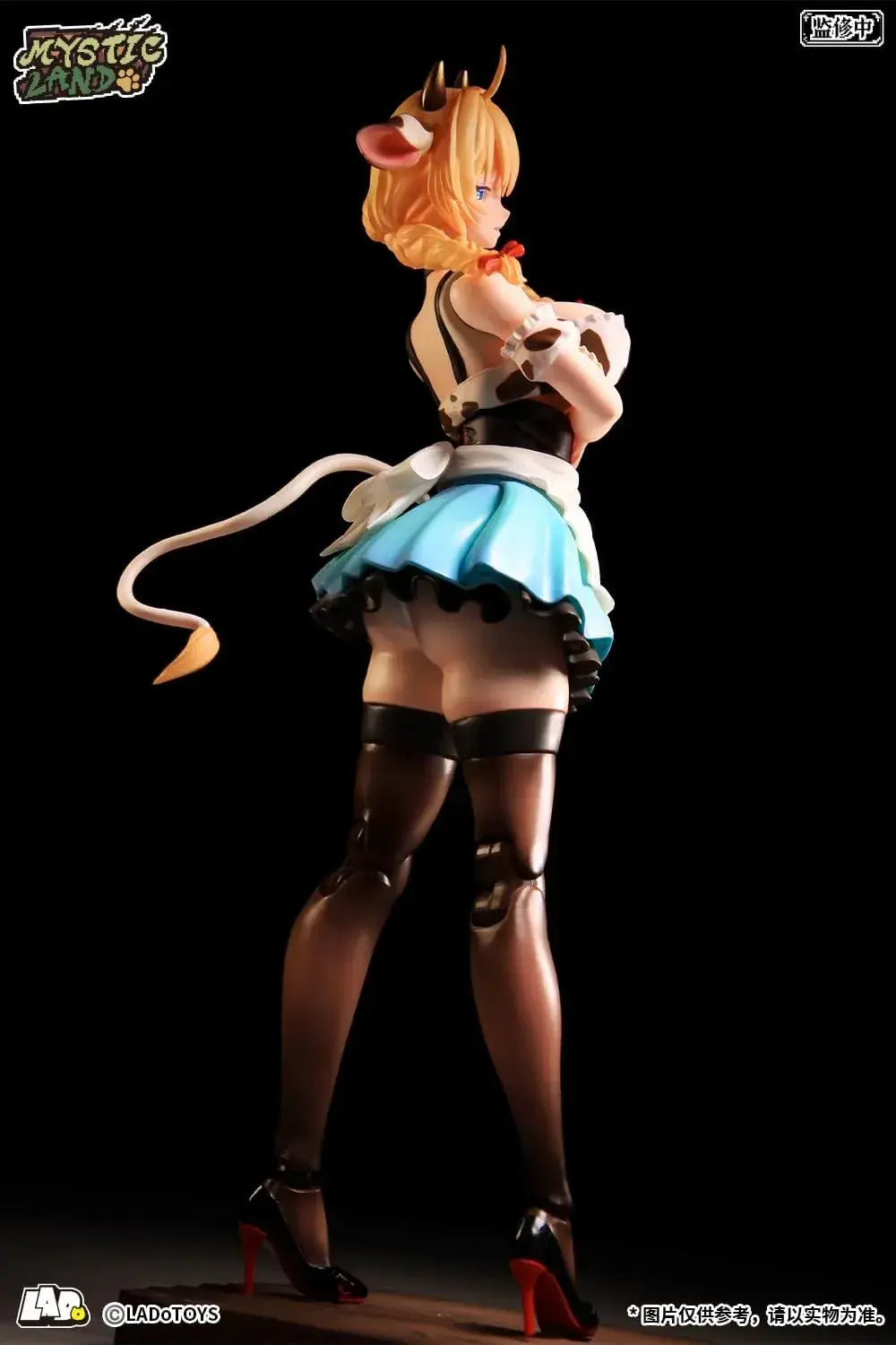 Lado Toys Daisy Taurus Waitress 112 Scale PVC Figure