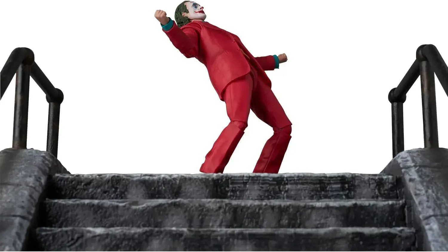 Medicom Toy MAFEX Joker Version Pre Painted Figure
