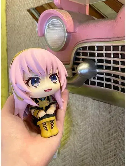 MegaHouse Rukapu Megurine Luka Complete Figure