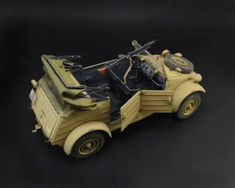 Platz Italeri 1 9 WW2 Kubelwagen Type 82 Plastic Model Kit