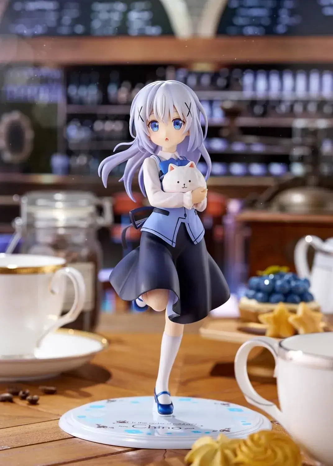 Plum Is the Order a Rabbit Cafe Style 1 7 Scale PVC Figure