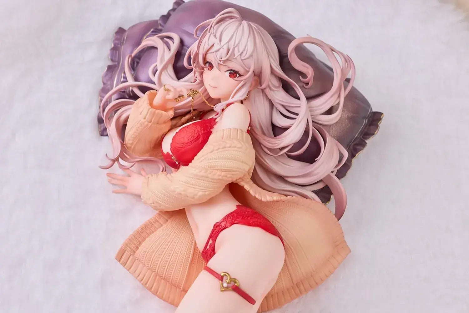 Plum Makia 17 Scale PVC Painted Figure