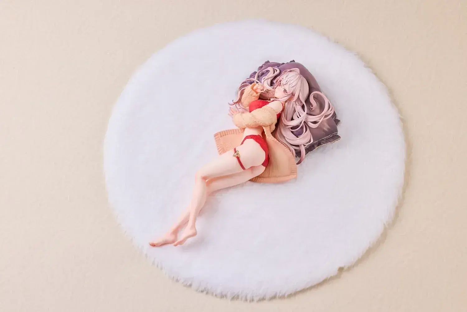 Plum Makia 17 Scale PVC Painted Figure