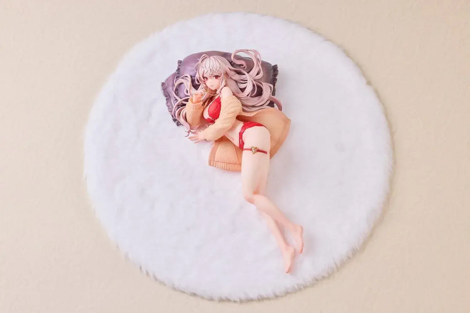 Plum Makia 17 Scale PVC Painted Figure