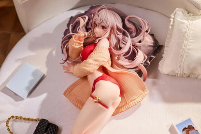 Plum Makia 17 Scale PVC Painted Figure