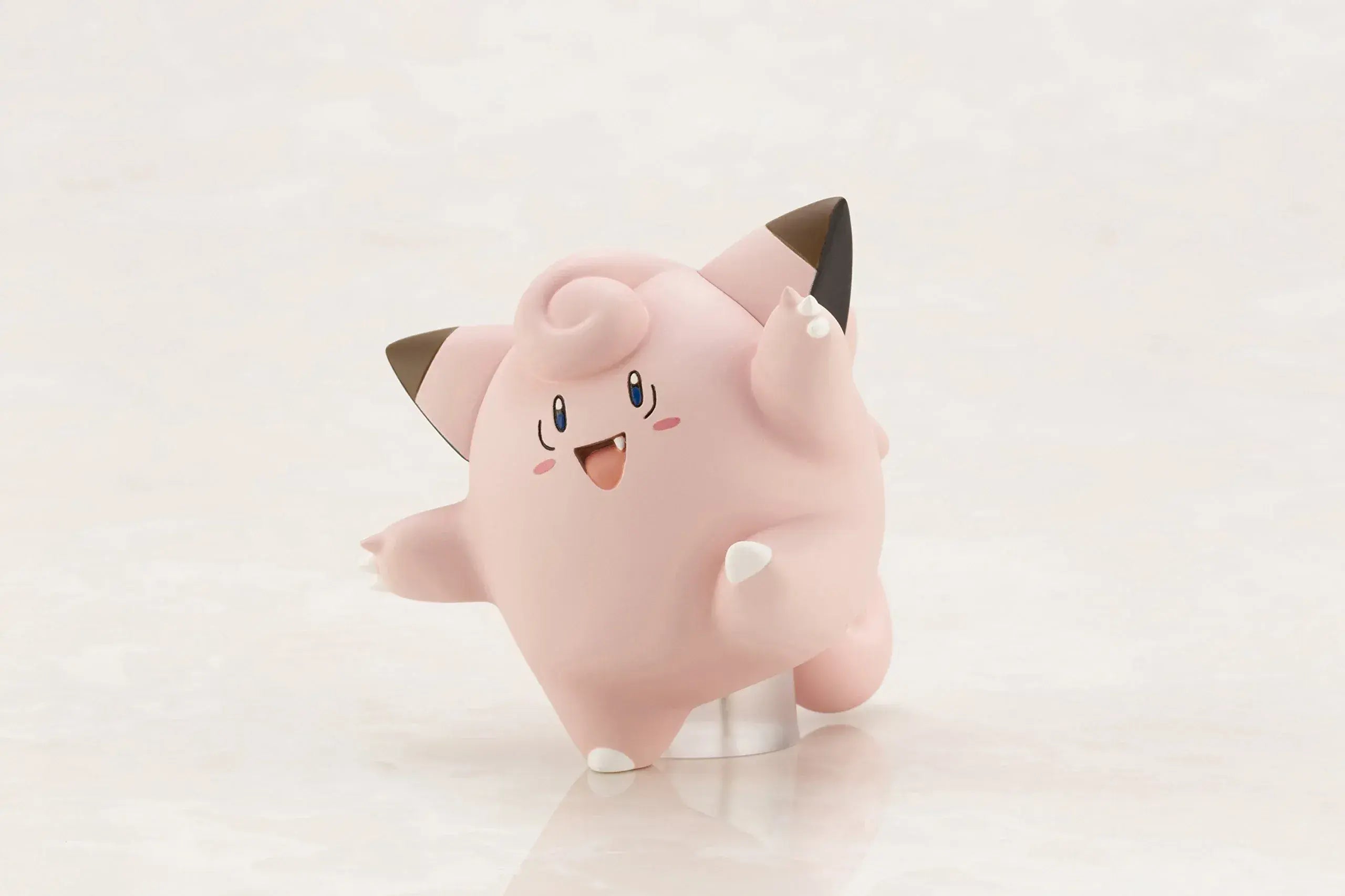 Pokemon Lillie and Clefairy Figure 1 8 Scale PVC ABS