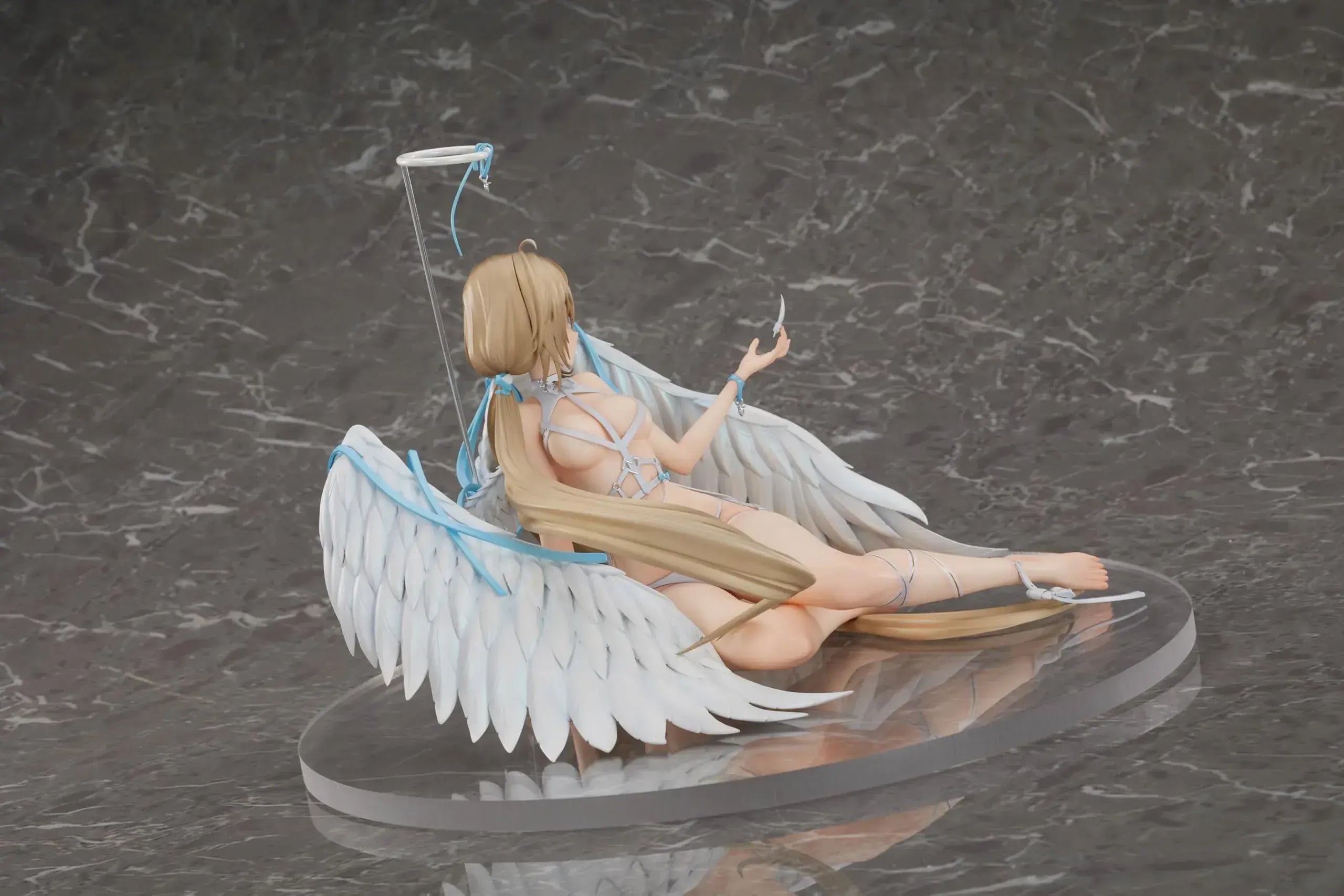 Pure Momoko Chan 16 Scale PVC ABS Painted Figure