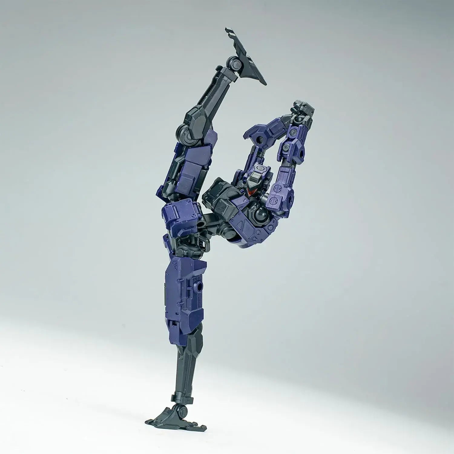 Sheik Mainland Fenrir 1 18 Scale ABS Plastic Model Kit Blue