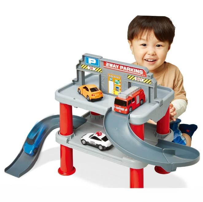 Takara Tomy  Tomica 2Way For The First Time To Play Tomica Chushajo Set  Minicar Car Toys 1.5 Years Old And Over Toy Safety Standard Passed St Mark Certification Tomica Takara Tomy