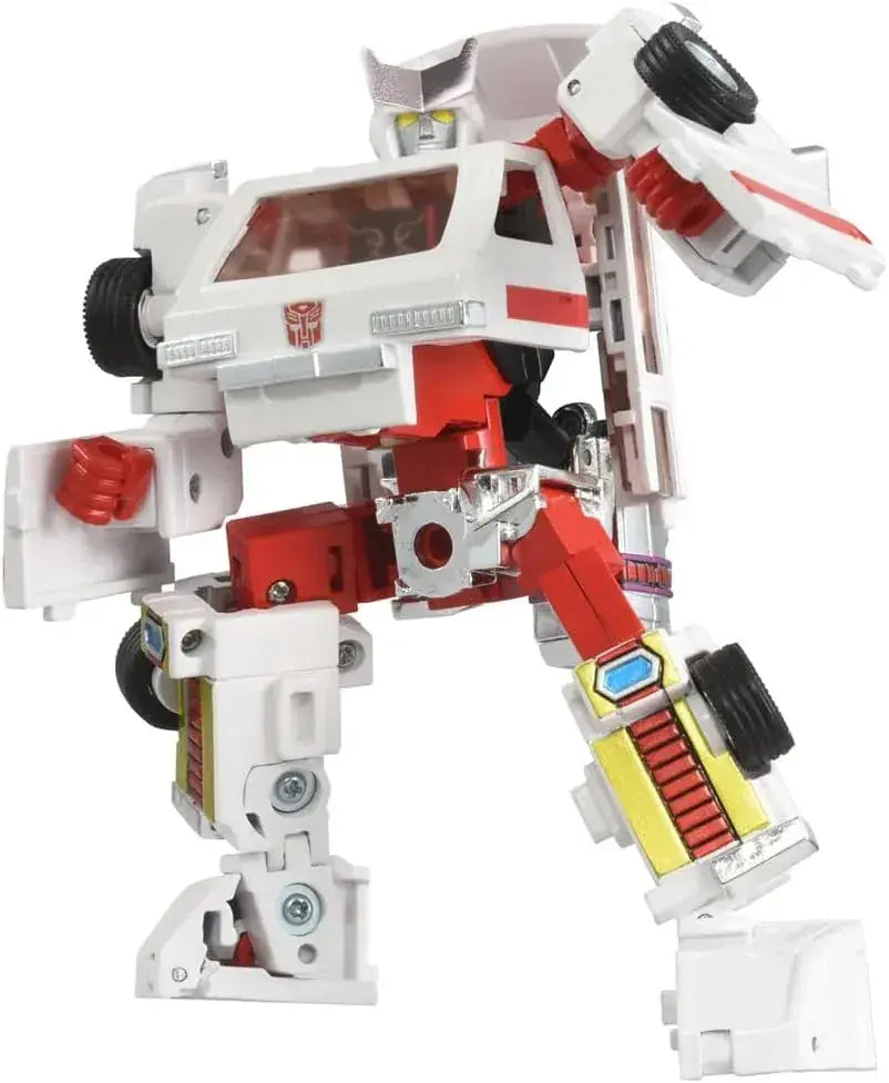 Takara Tomy Transformers Missing Link C15 Ratchet Figure