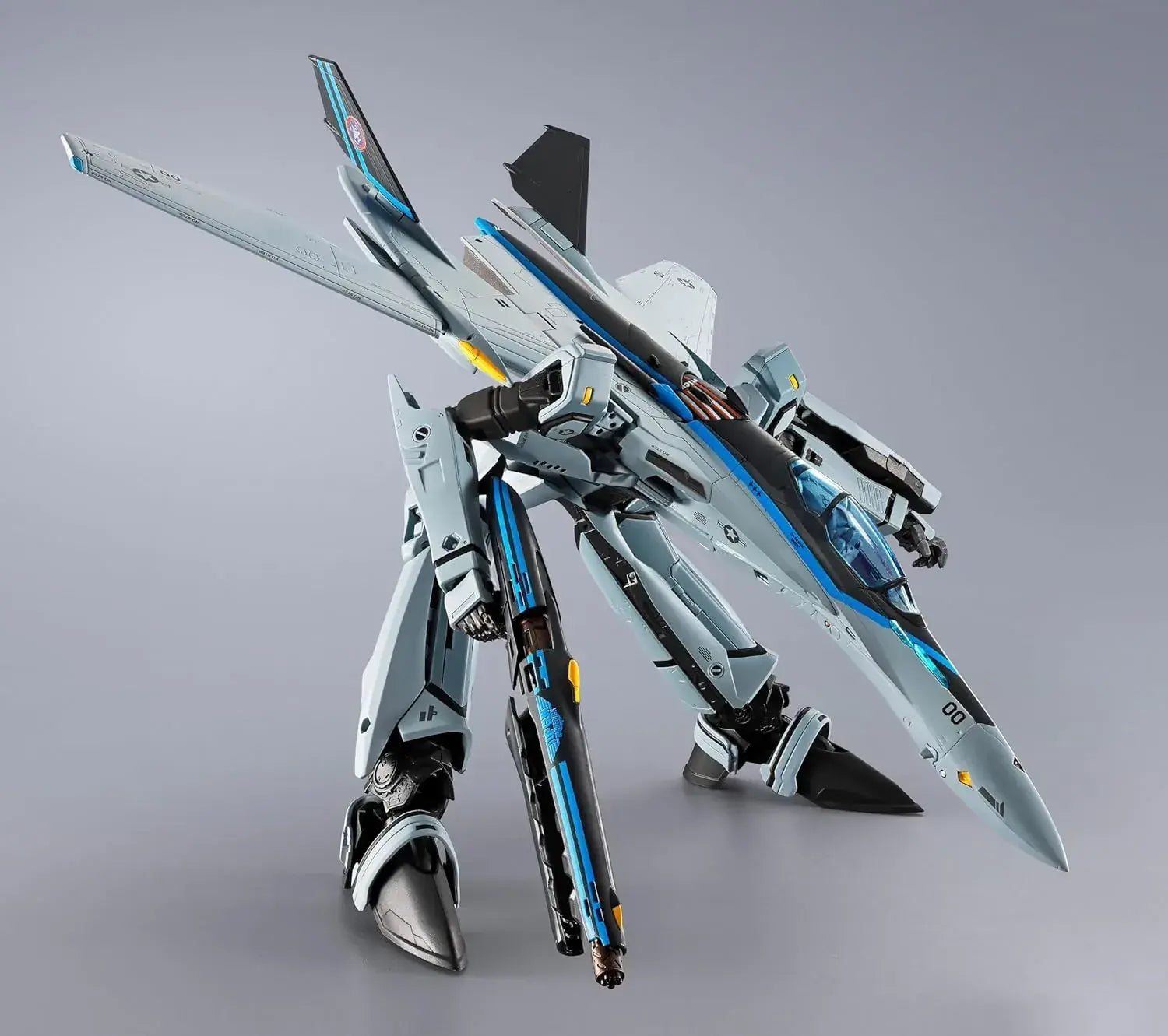 Tamashii Nations DX Chogokin VF 25 Messiah Valkyrie Figure