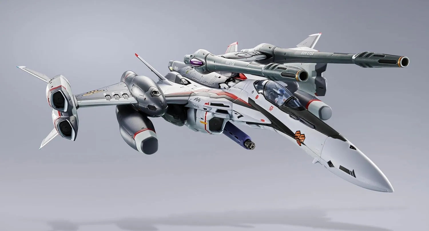 Tamashii Nations Macross Tornado Messiah Valkyrie DX Chogokin Figure