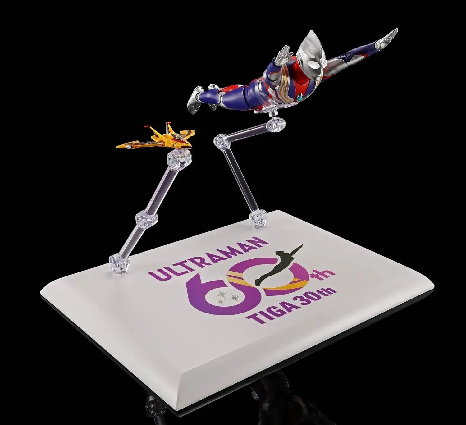 Tamashii Nations Ultraman Tiga Multi Type Anniversary Figure