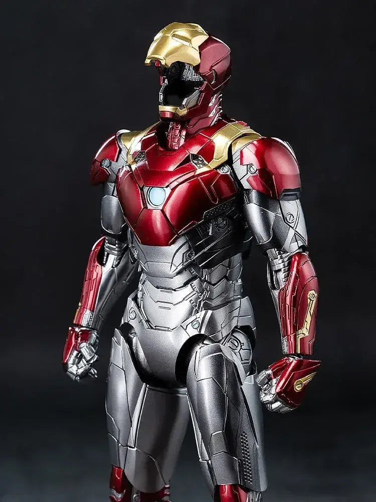 Threezero Spider Man Homecoming DLX Iron Man Mark 47 Figure
