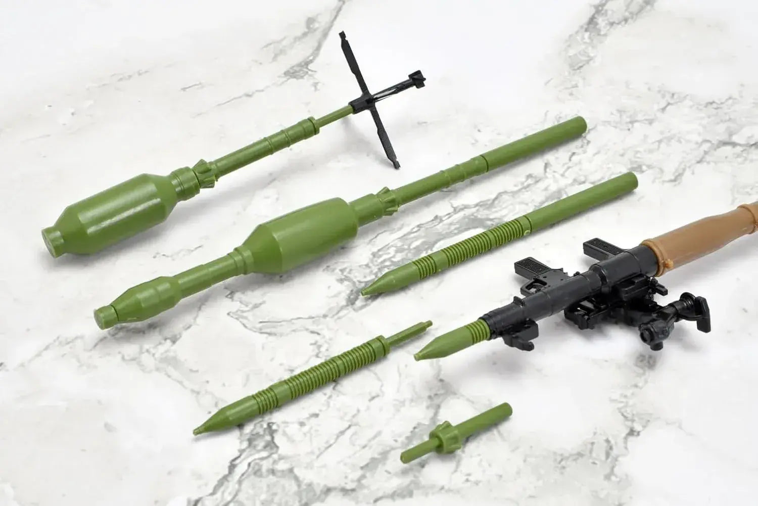 Tomytec Little Armory RPG7V2 Unpainted Assembly Kit