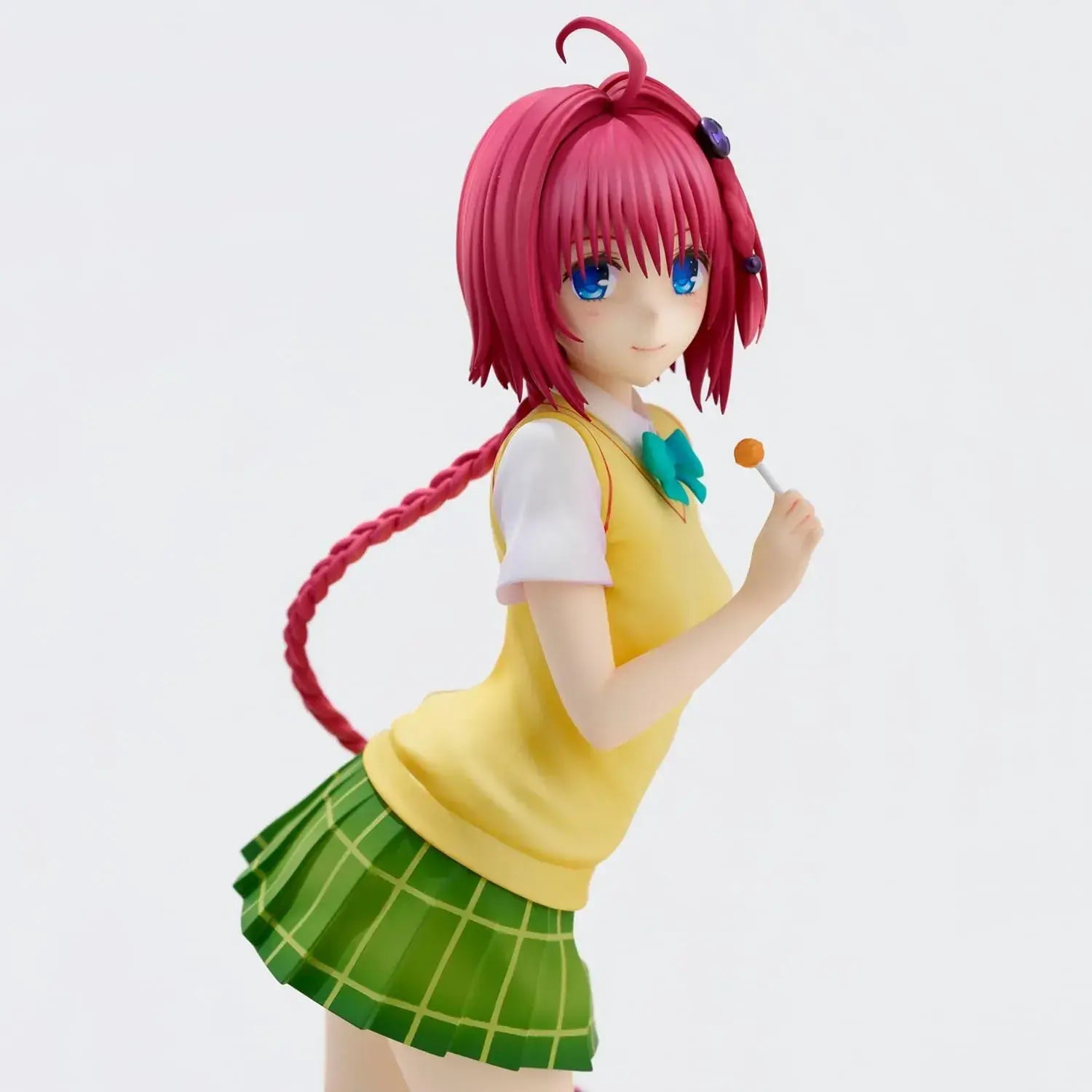 Union Creative Darkness Momo Belia Deviluke PVC Figure