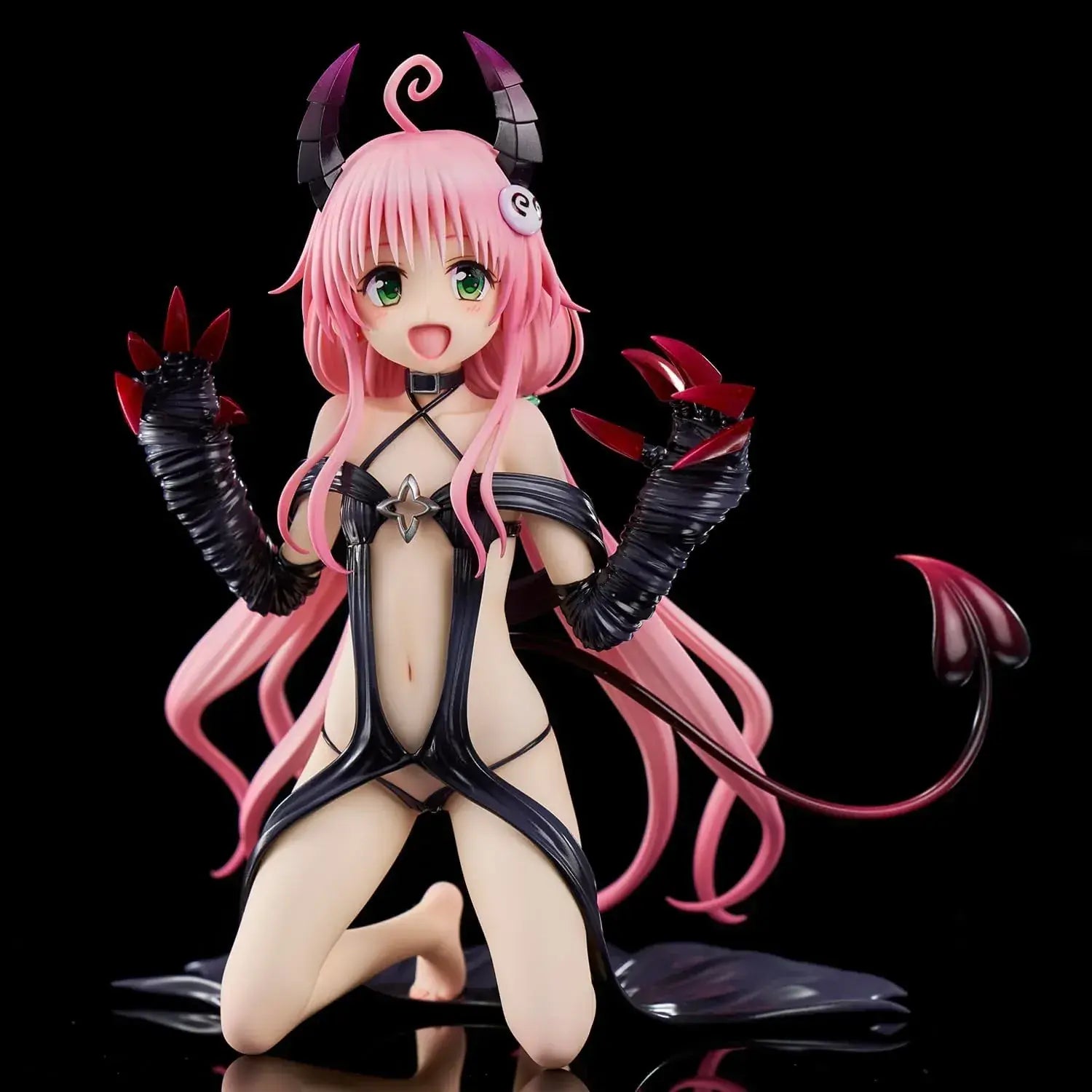 Union Creative Lara Satarin Devilk Figure 16 Scale PVC ABS