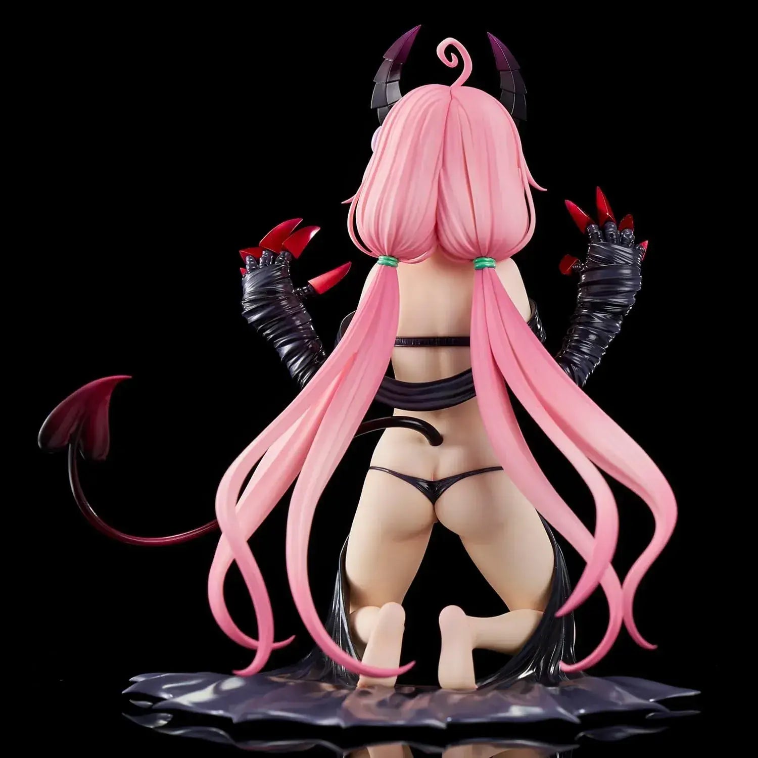 Union Creative Lara Satarin Devilk Figure 16 Scale PVC ABS
