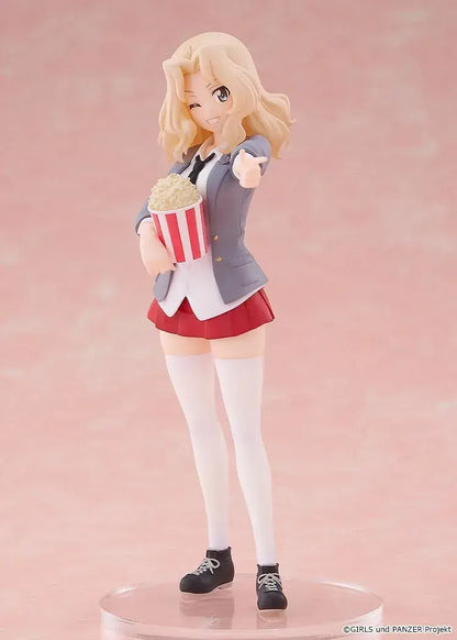Vision Girls Und Panzer Set of 6 Plastic Figures
