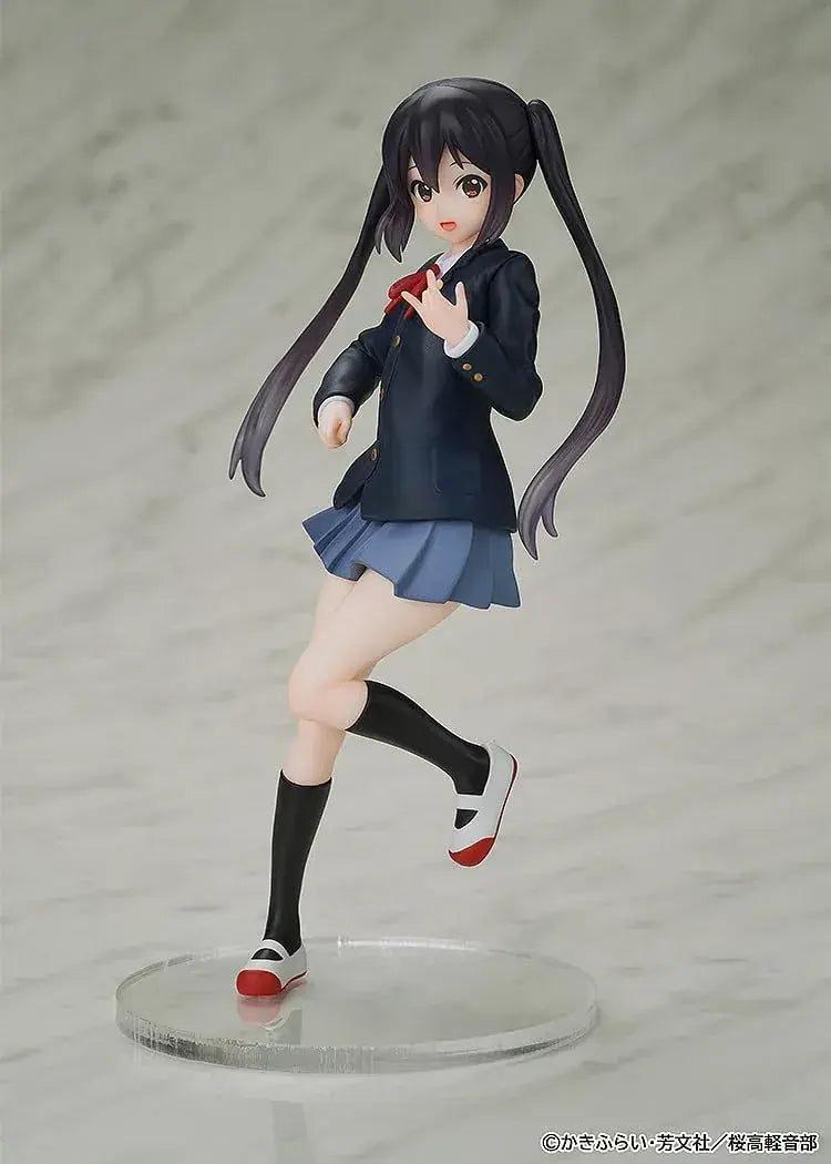 Vision Keion Chillfigg Set of 5 Plastic Painted Figures with Base