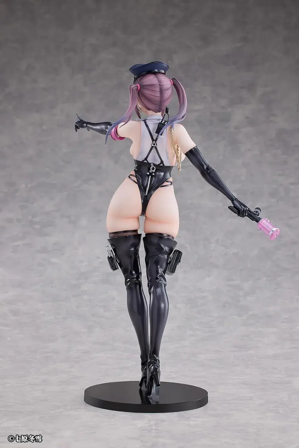 Vivify Saki Utomiya 16 Scale PVC ABS Figure