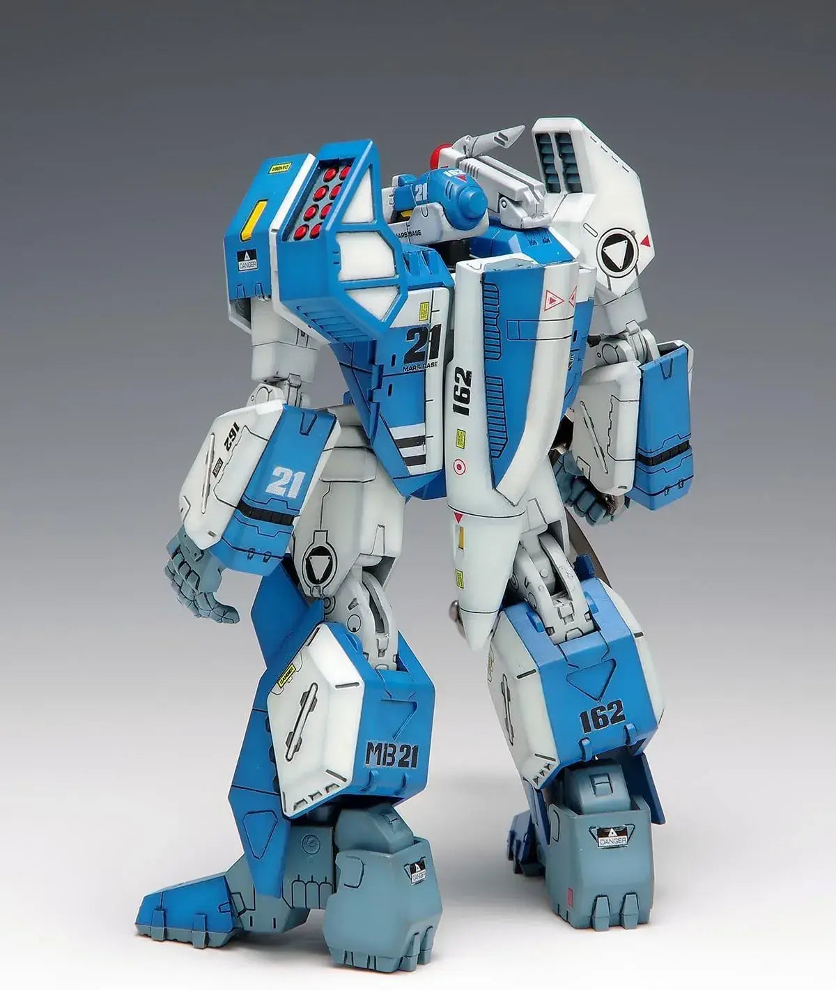 Wave Genesis Climber Mospeada Regios Eta 1 72 Scale Model Kit