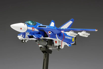 Wave VF 1J Valkyrie Fighter 1 100 Scale 14 cm Model