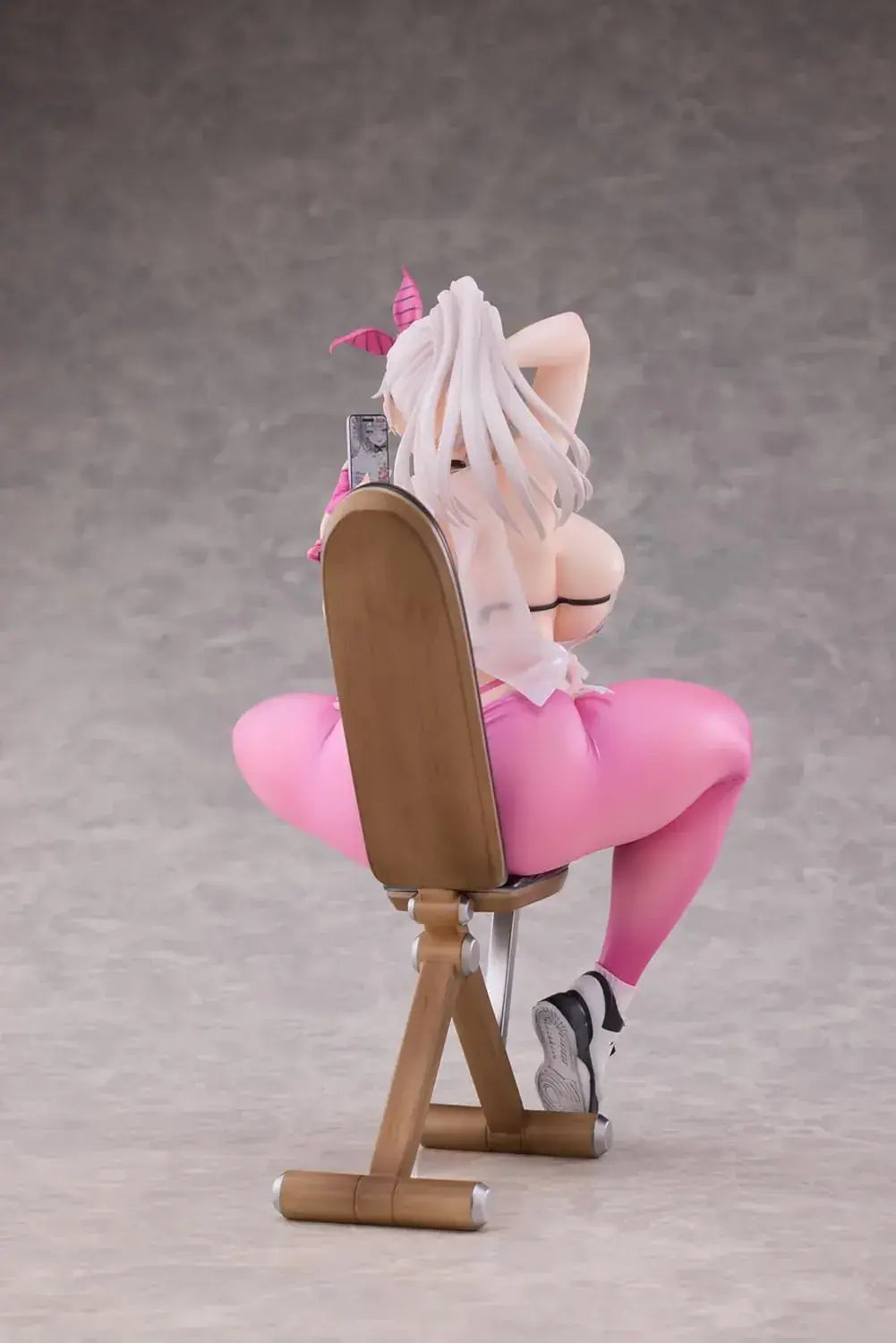 Wild Melody Chest Training Deluxe 1 6 Scale PVC ABS Figure