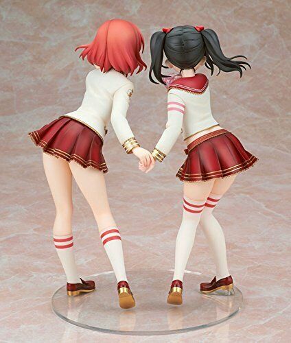 Alter Nico Yazawa & Maki Nishikino Valentine Edition Figure