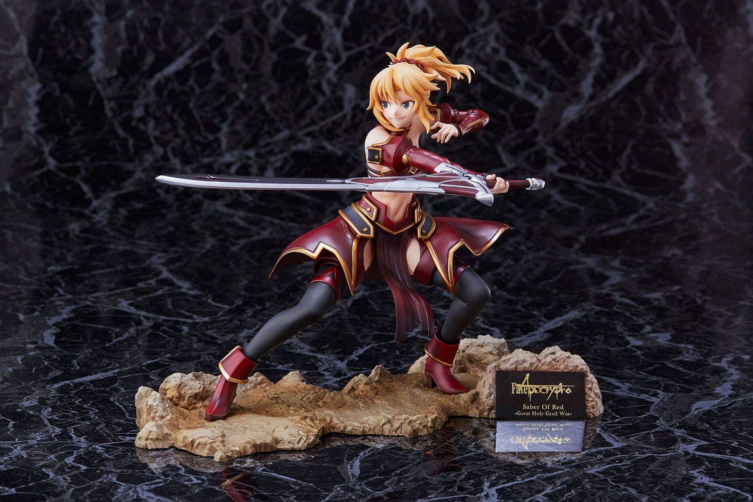 Aniplex newest fate Apocrypha Saber red w/ special Base