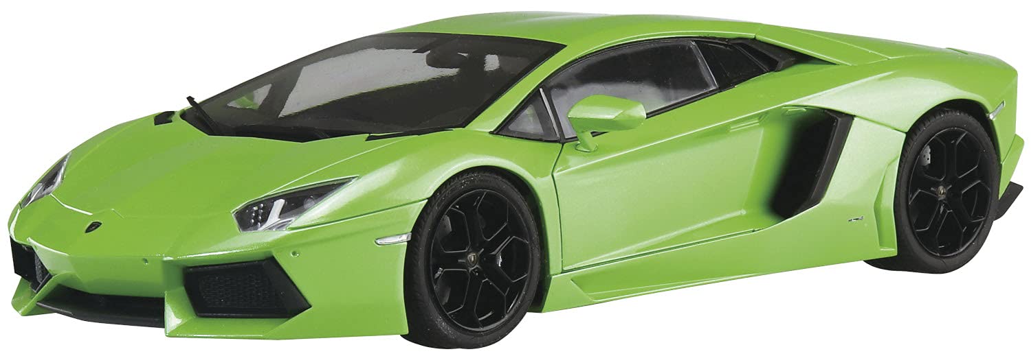 AOSHIMA pré-peint 1/24 Lamborghini Aventador '11 modèle en plastique vert citron