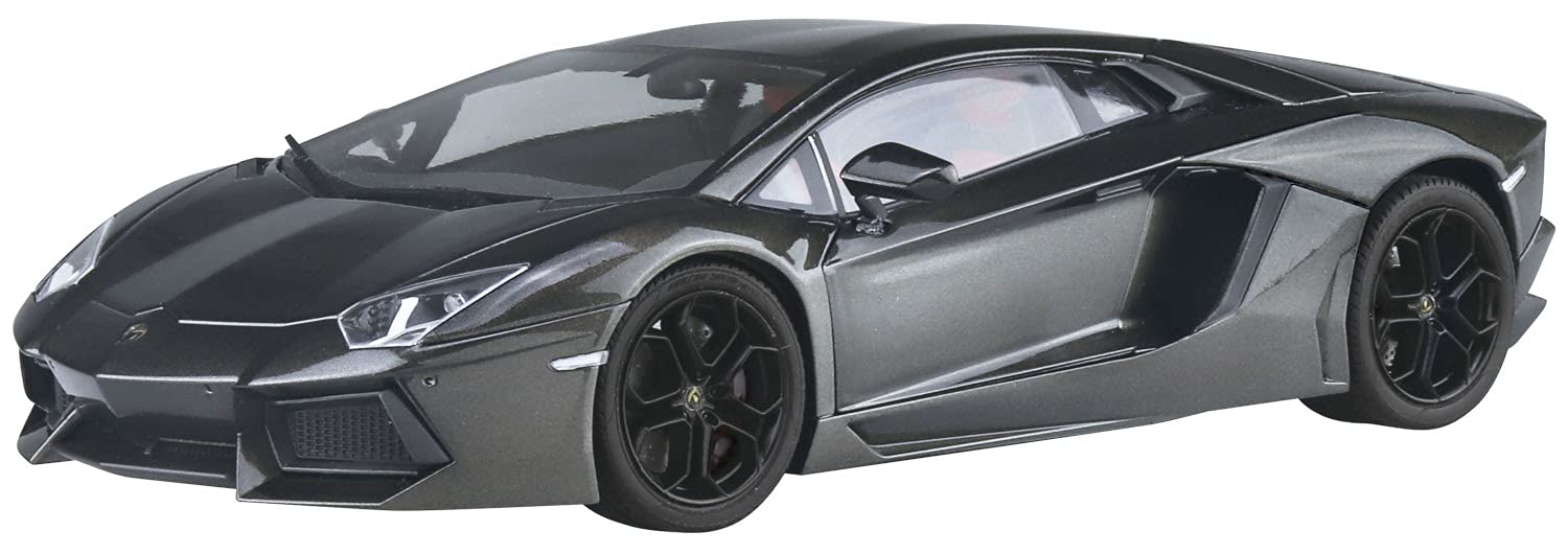 AOSHIMA Pre-Painted 1/24 Lamborghini Aventador '11 Gunmetal Grey Plastic Model