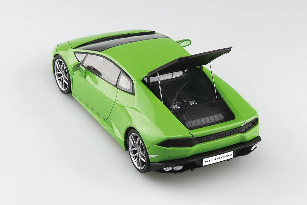 Aoshima 1/24 Pre-Painted No.4-A '14 Lamborghini Huracan Green Plastic Model