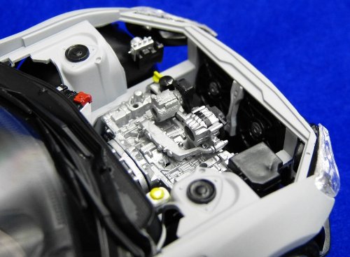 AOSHIMA 07617 Subaru Brz With Fa20 Type Engine Inc. Lhd Parts 1/24 Scale Kit