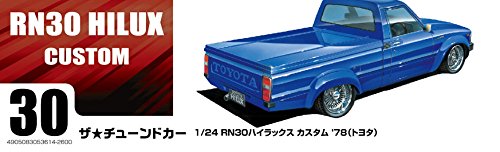 AOSHIMA 53614 Rn30 Hilux Custom '78 Toyota 1/24 Scale Kit
