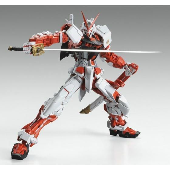 Bandai Mg 1/100 Mbf-p02 Gundam Astray Red Frame Plastic Model Kit Gundam Seed