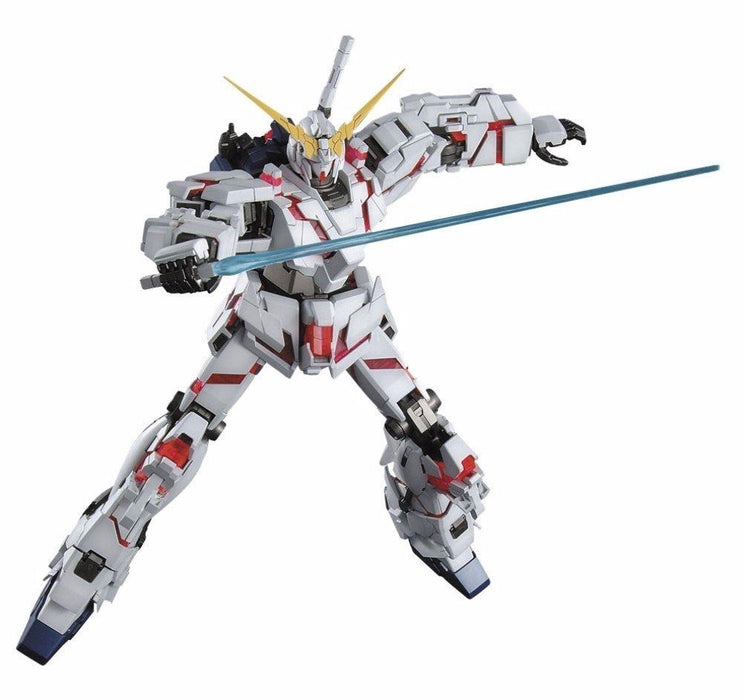 Bandai Mg 1/100 Rx-0 Unicorn Gundam Plastic Model Kit Gundam Uc