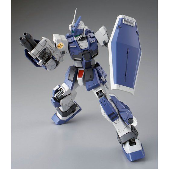 Bandai Mg 1/100 Rgm-78do Gm Dominance Model Kit Gungam The Blue Destiny